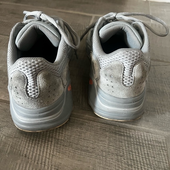 yeezy boost 700 inertia wave runner